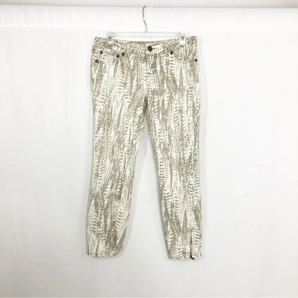 Free People Feather Design Zippered Hem Crop Ankle Jeans, Size 29, White Gray